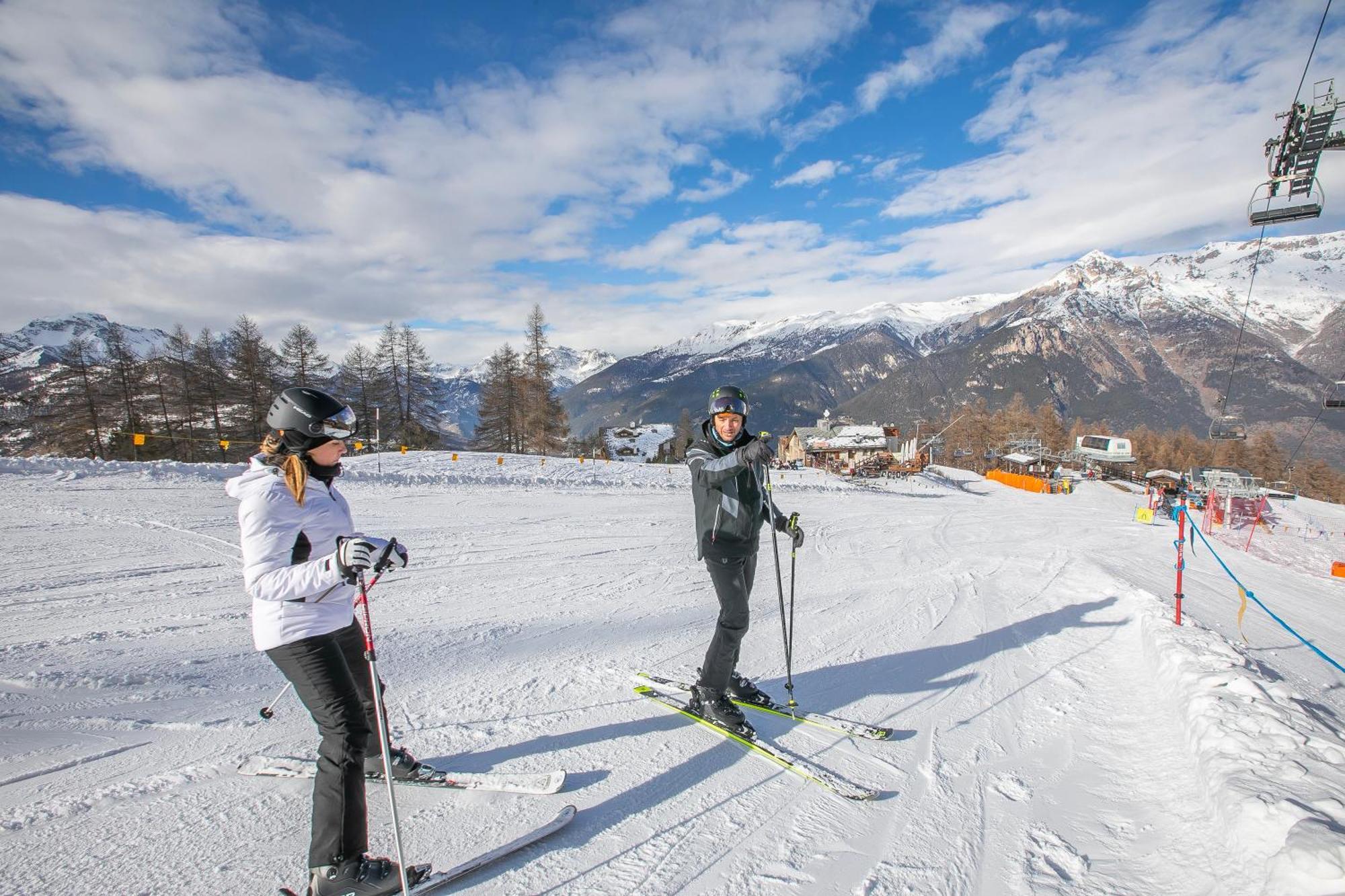 Appartamento Bareu Mountain View - Happy Rentals Oulx Kültér fotó